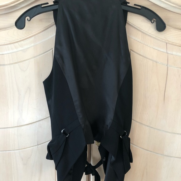 BCBG vest - Picture 2 of 3